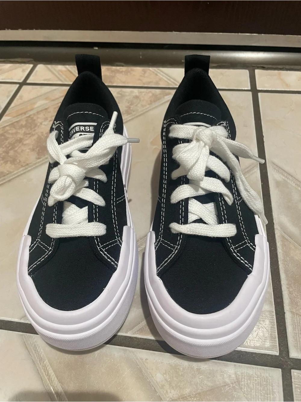 Converse Cruise Youth Black and White Low Top